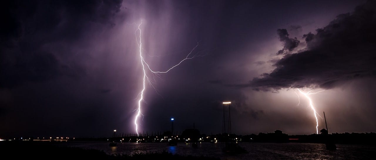 lightning strike injuries